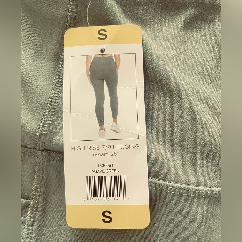 Danskin and Member’s Mark Women's leggings - Picture 8 of 10